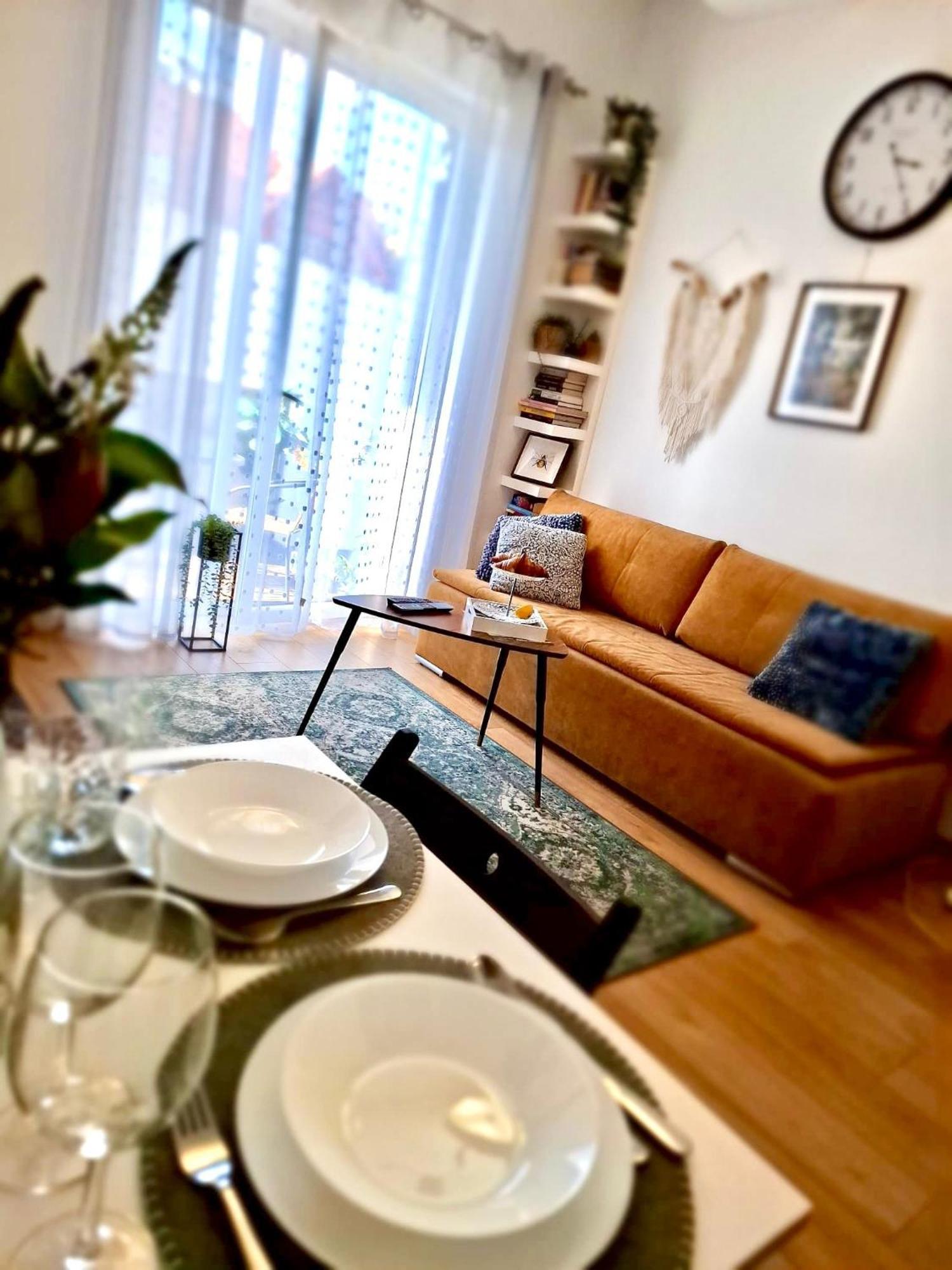 Apartament Na Grobli, Przy Kladce Zwierzynieckiej Вроцлав Екстер'єр фото